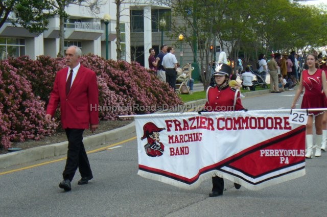 fraziercommordoremarchingbandatparadeofnations.jpg