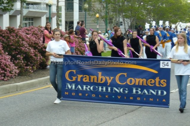 granbycometsmarchingbandatparadeofnations.jpg