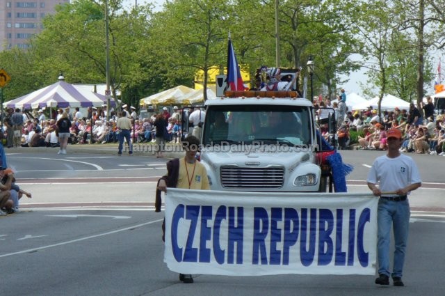 nationofczechrepublicintheparadeofnations.jpg