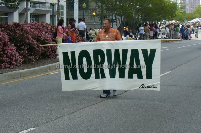 nationofnorwayatparadeofnations.jpg