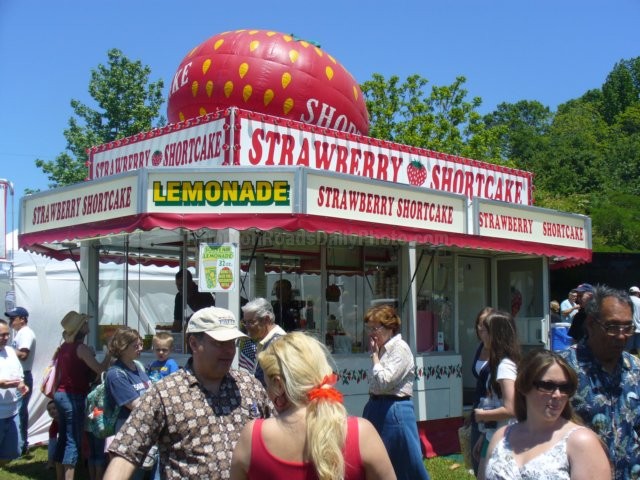 strawberryshortcakevendor.jpg