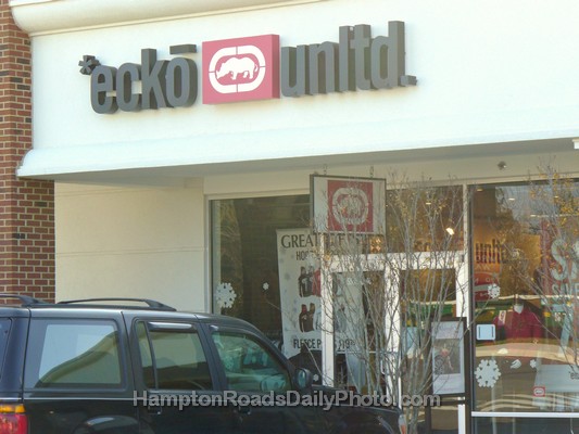 Oahu New Clothing Store